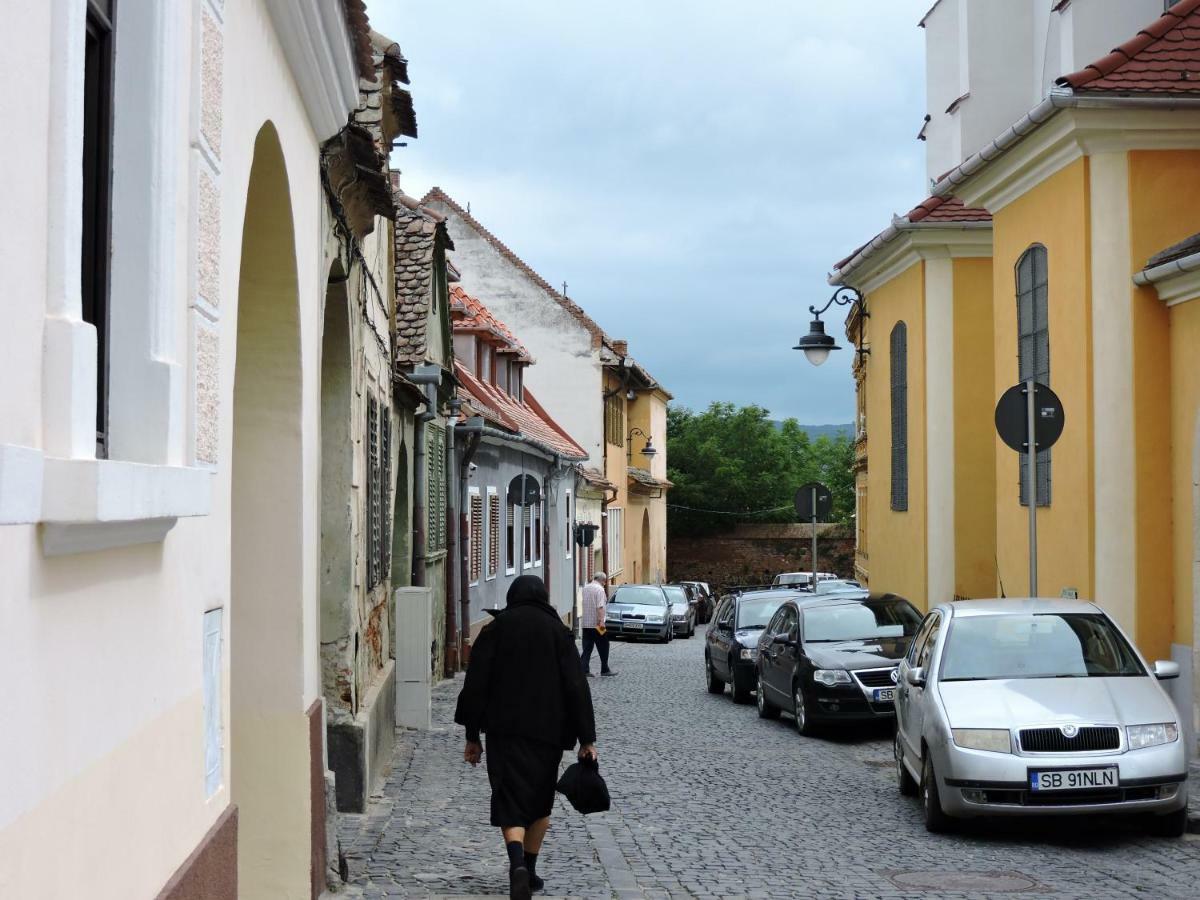 Musik Apartments Old Town Sibiu Exterior photo